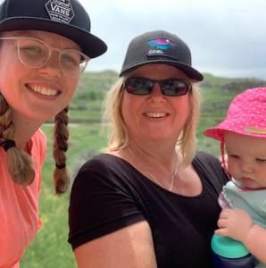 Meet your Posher, Melissa